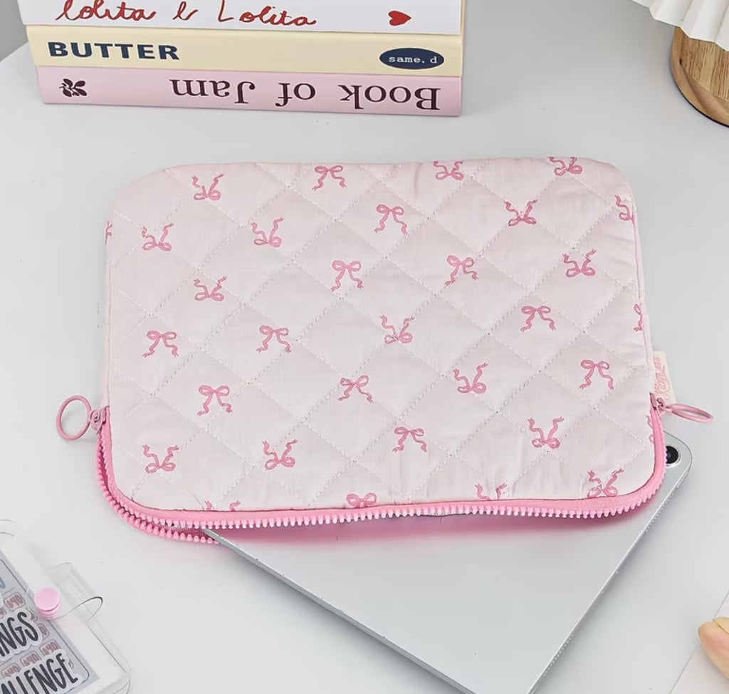 Quilted Pink Bow Laptop Sleeve