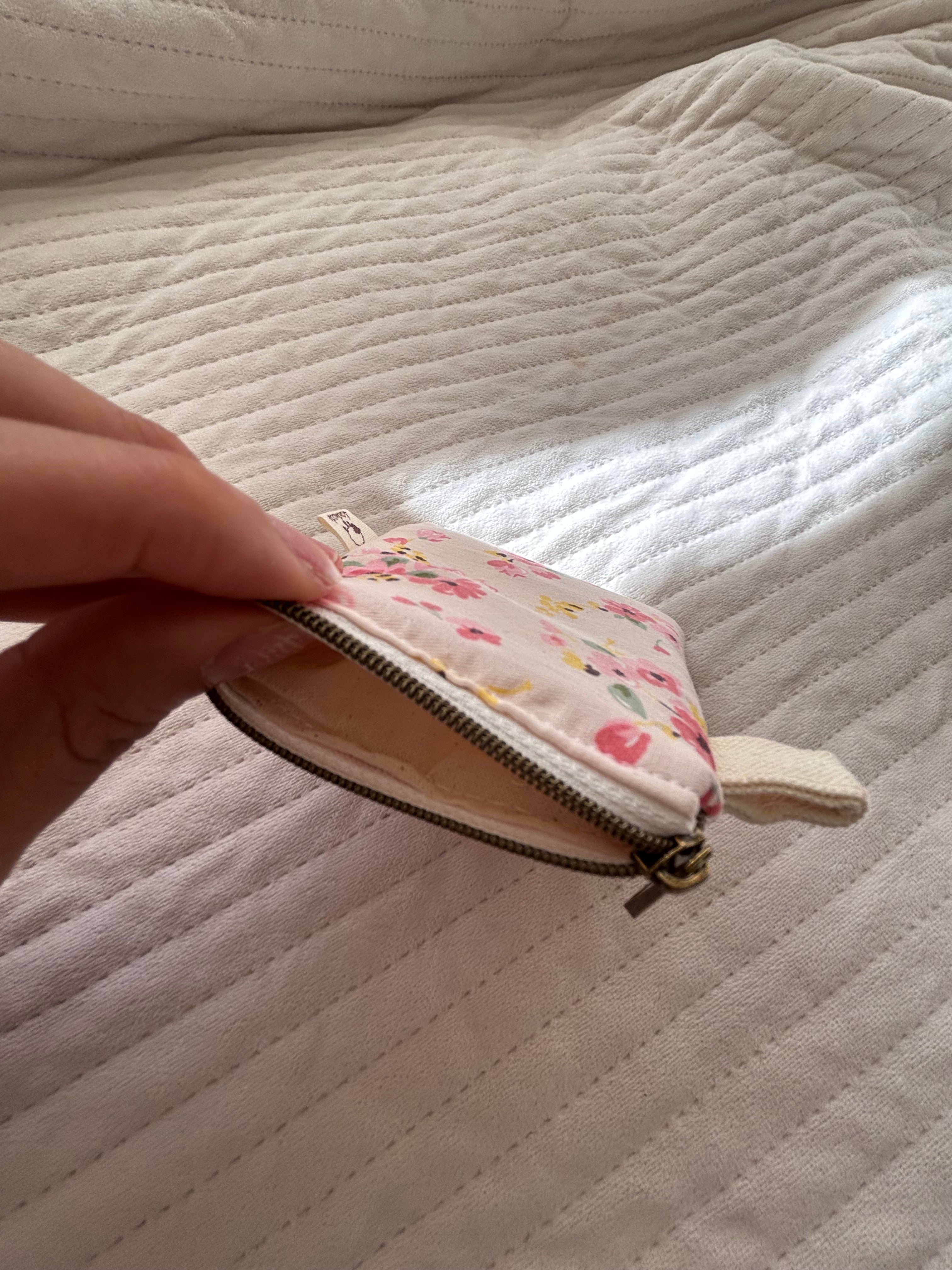 🌸 Floral Mini Zipper Pouch