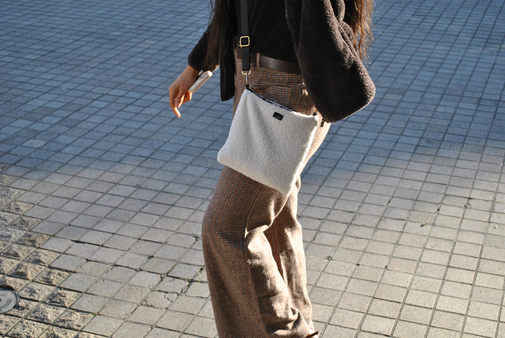 Teddy shoulder bag