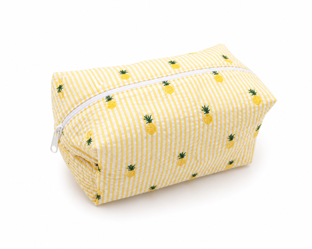 Kit 2 Pineapple Print Travel Pouch & Changing Mat Set