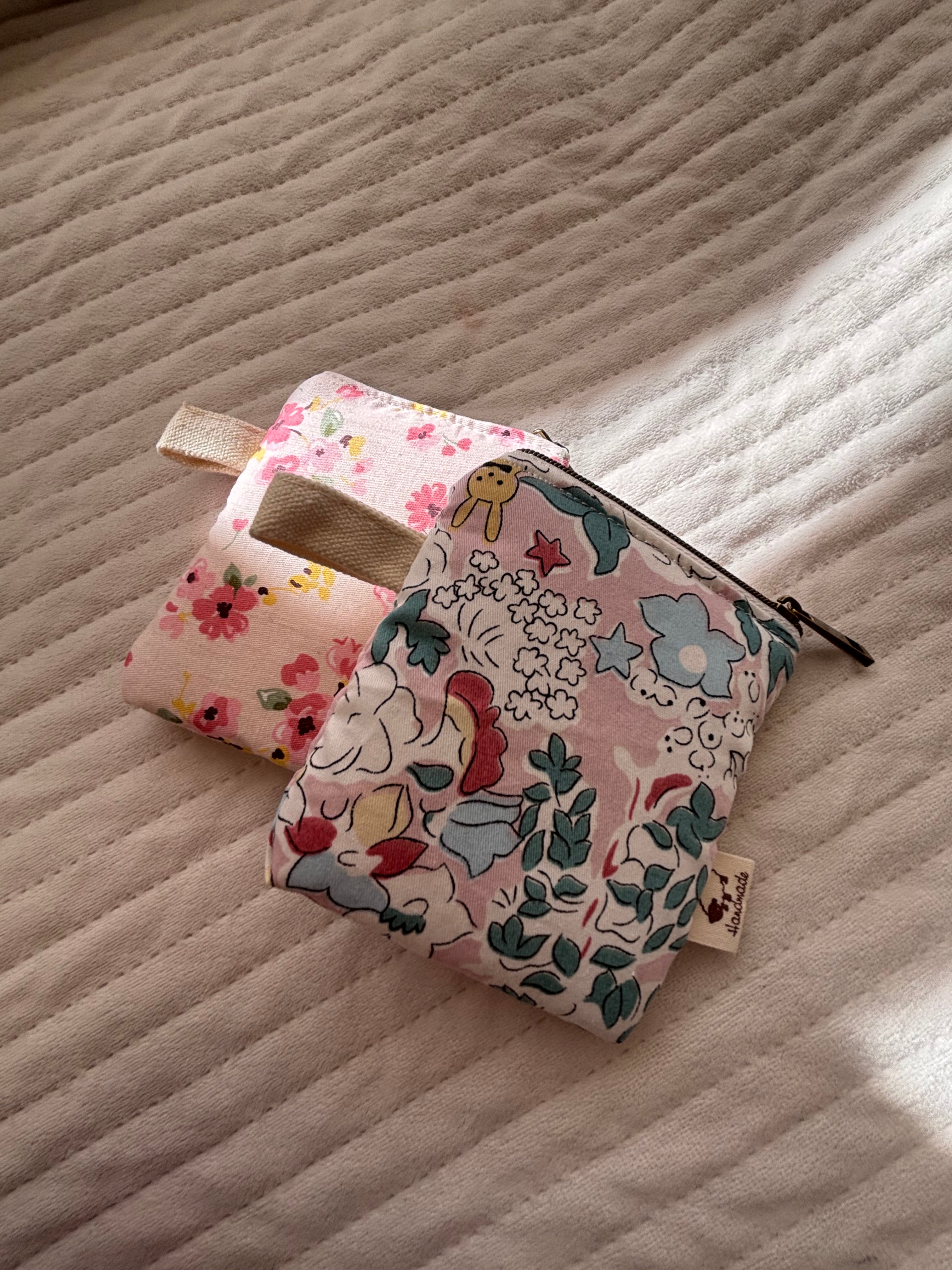 🌸 Floral Mini Zipper Pouch