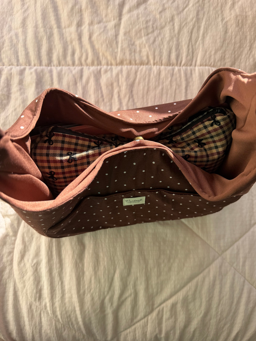 Vintage Polka Dot Shoulder Bag 🌸