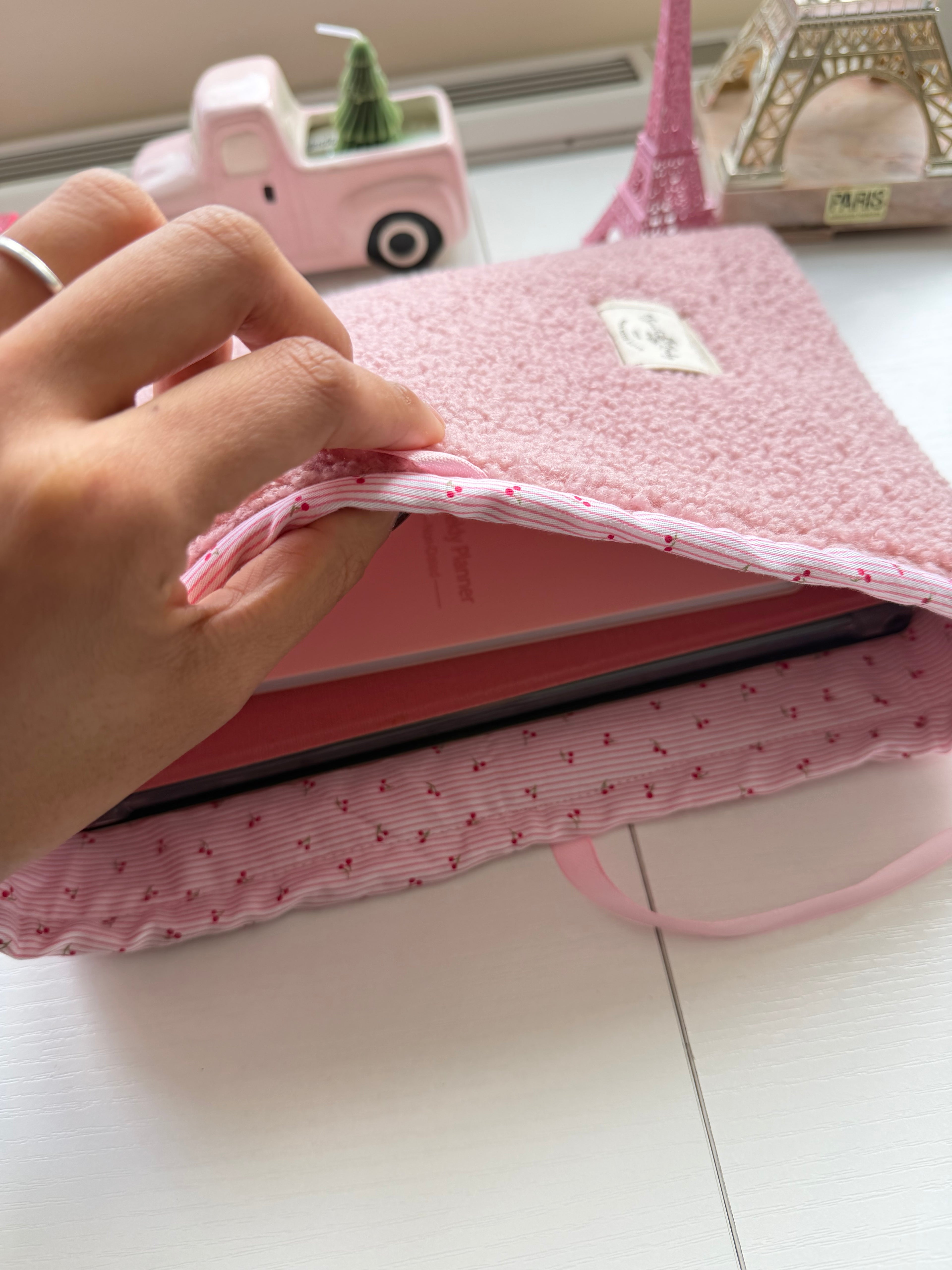 Tablet sleeves teddy pink 🤍