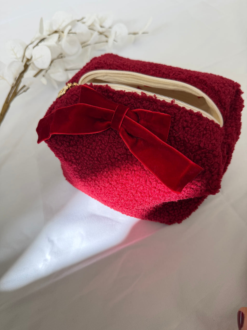 Makeup bag teddy fabric ❤️