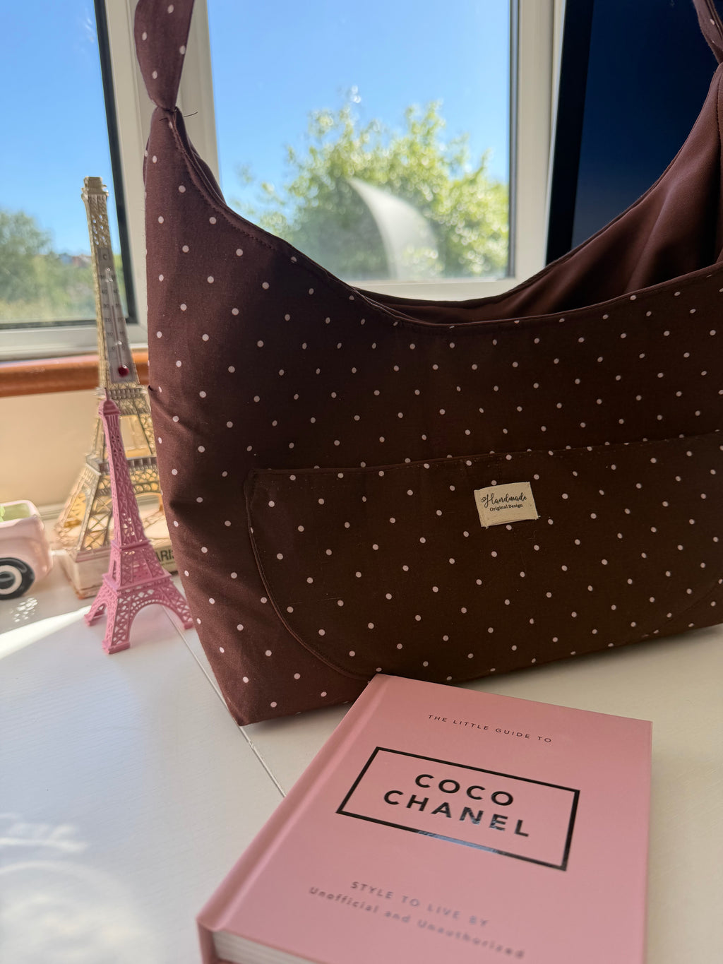 Vintage Polka Dot Shoulder Bag 🌸