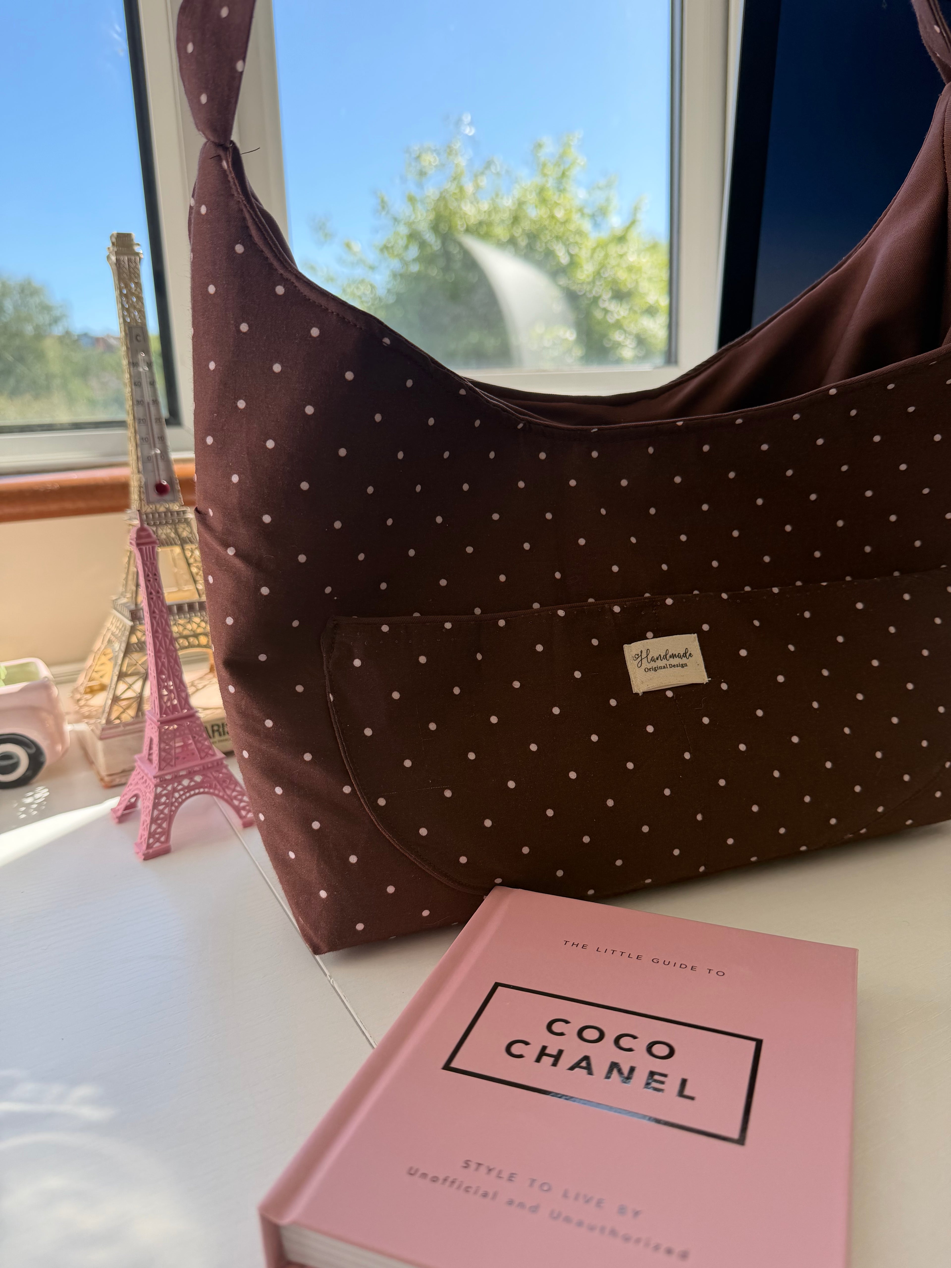 Vintage Polka Dot Shoulder Bag 🌸
