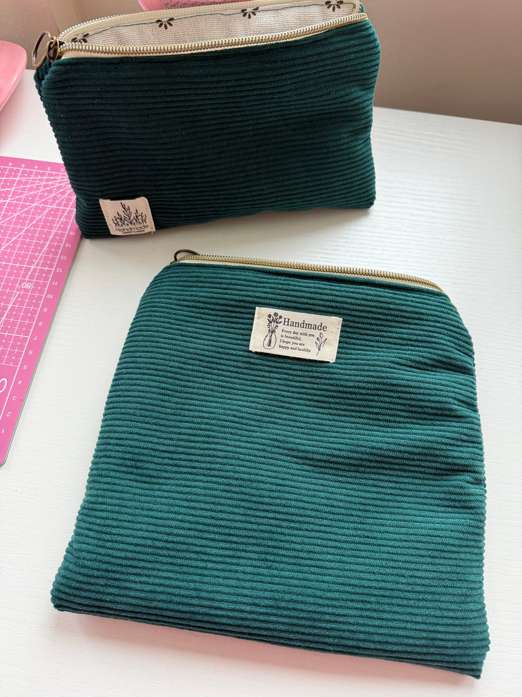 Handmade Corduroy Zip Pouch Set – Deep Green