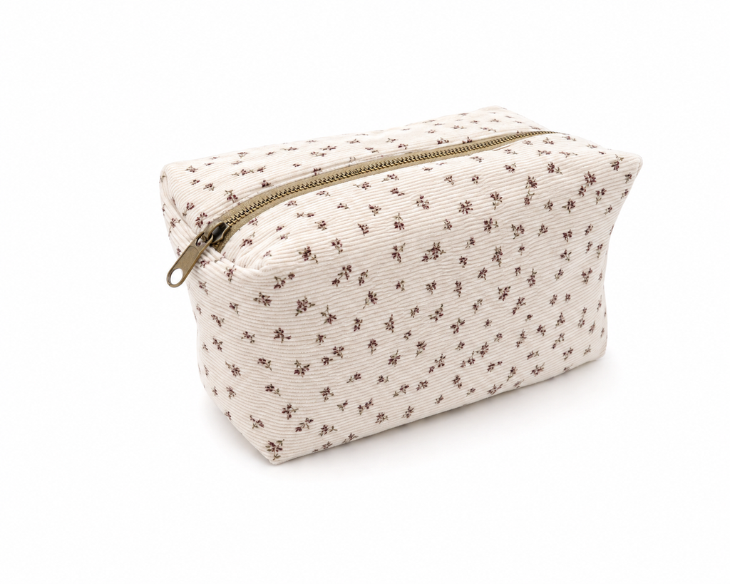 Floral Makeup bag  ✨🤍