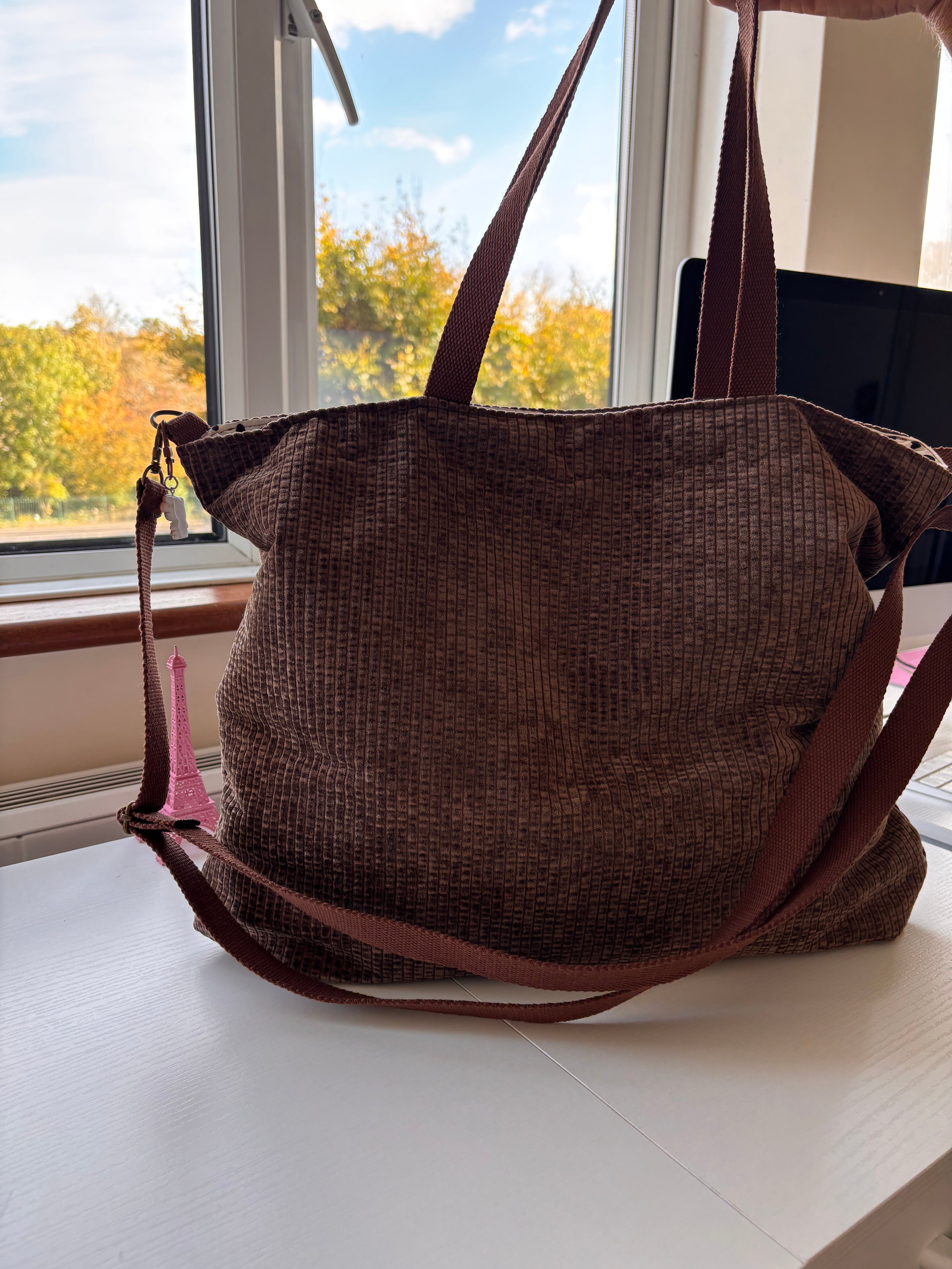 🤎 Chocolate Textured Tote — Effortless Everyday Style