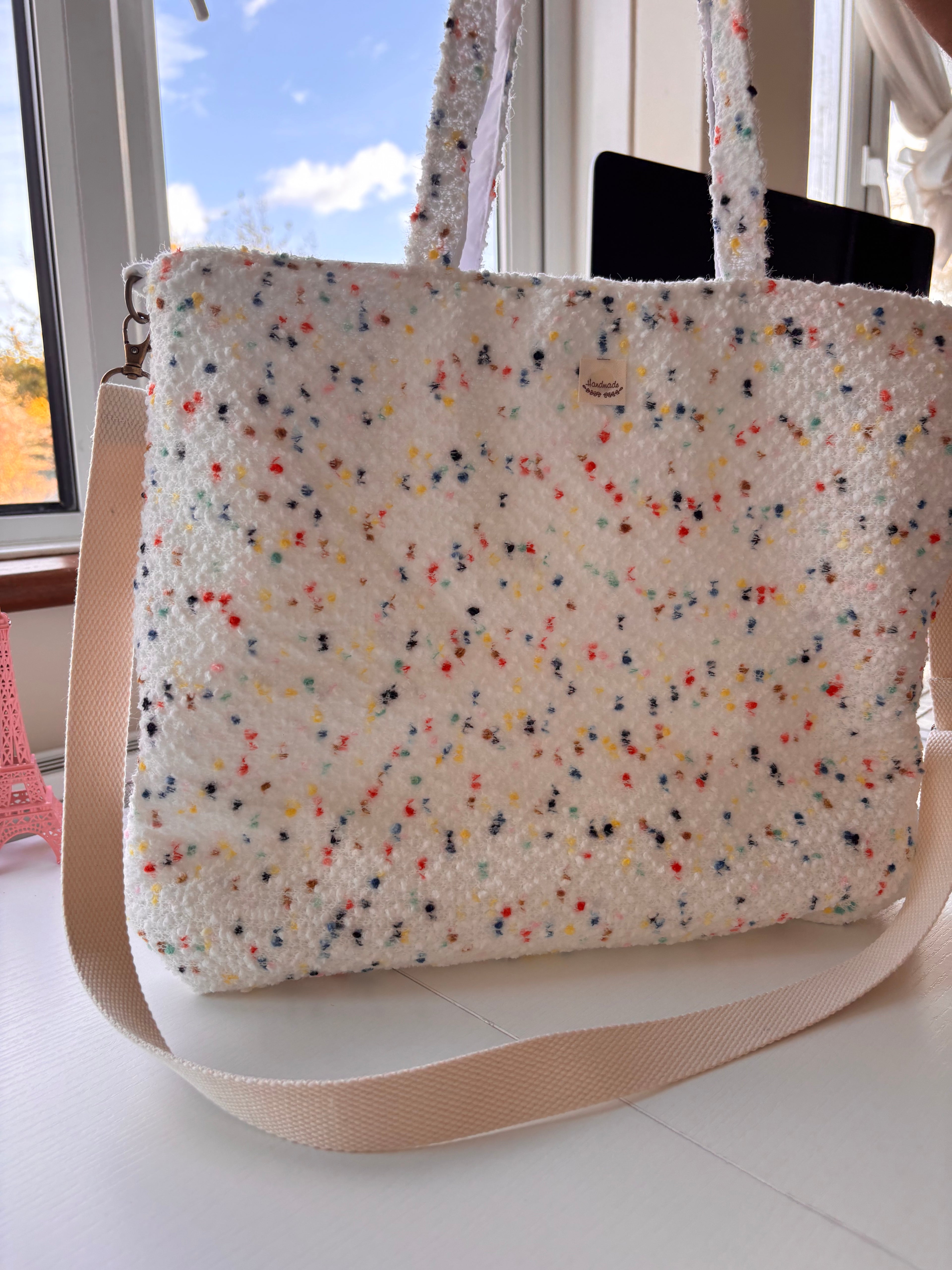 🤍 Confetti Teddy Tote — Soft, Playful & Unique